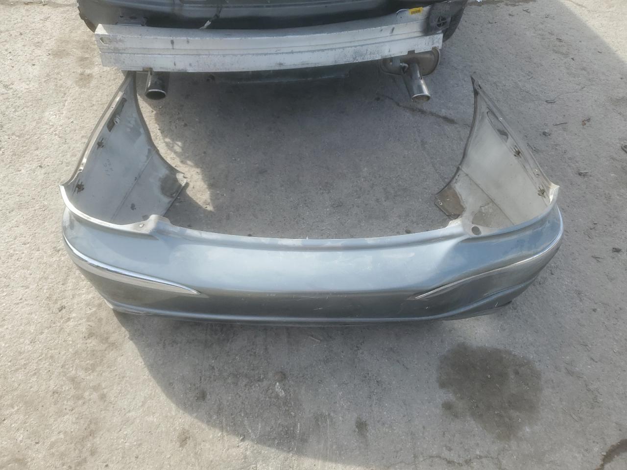 Jaguar X-Type 2.5 Image 10