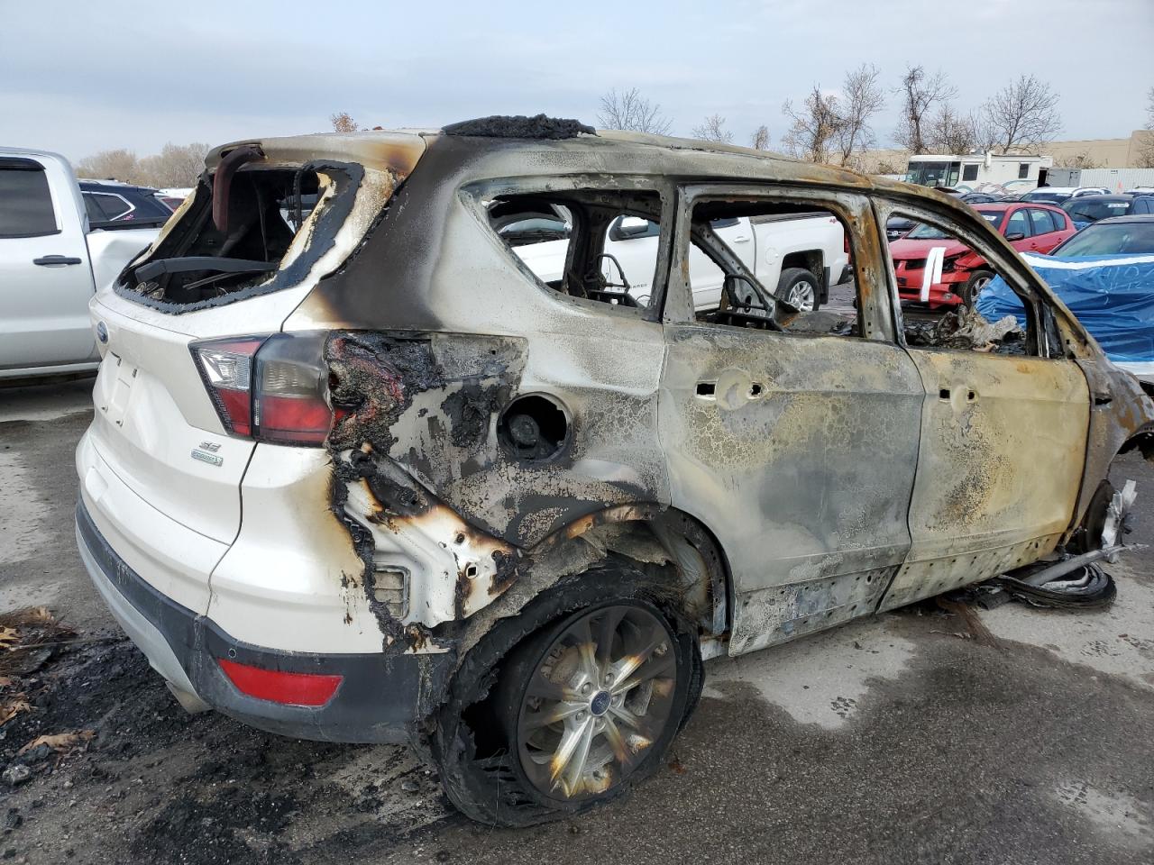 Ford Escape Se Image 8