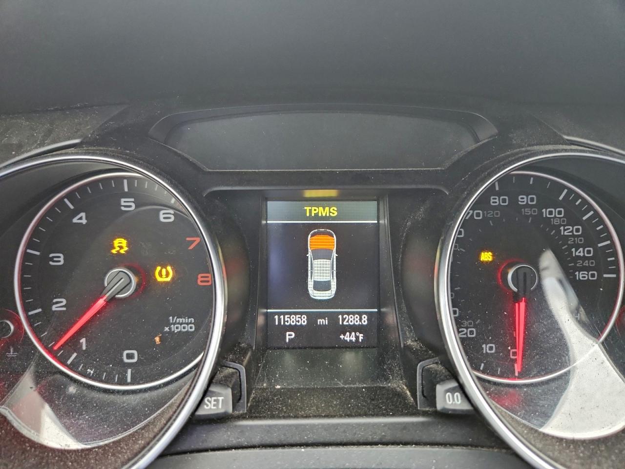 Audi A5 Premium Plus Image 10