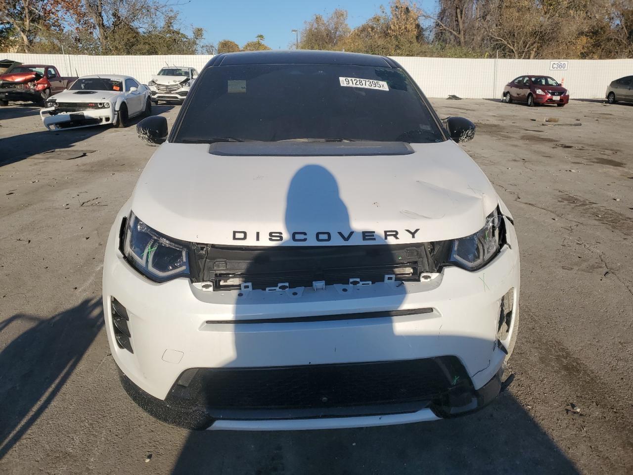 Land Rover Discovery Dynamic Se Image 4