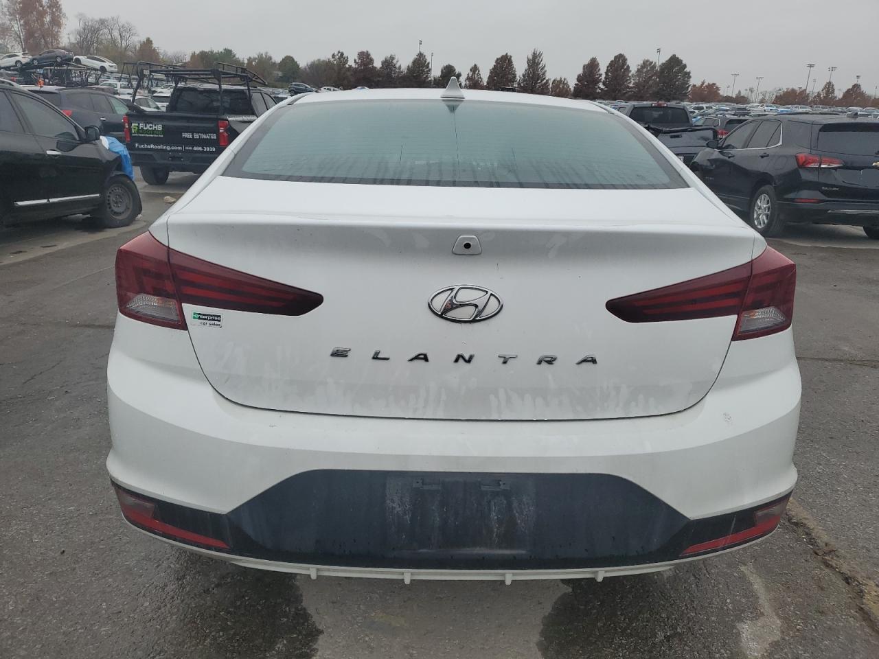 Hyundai ELANTRA Sel Image 7