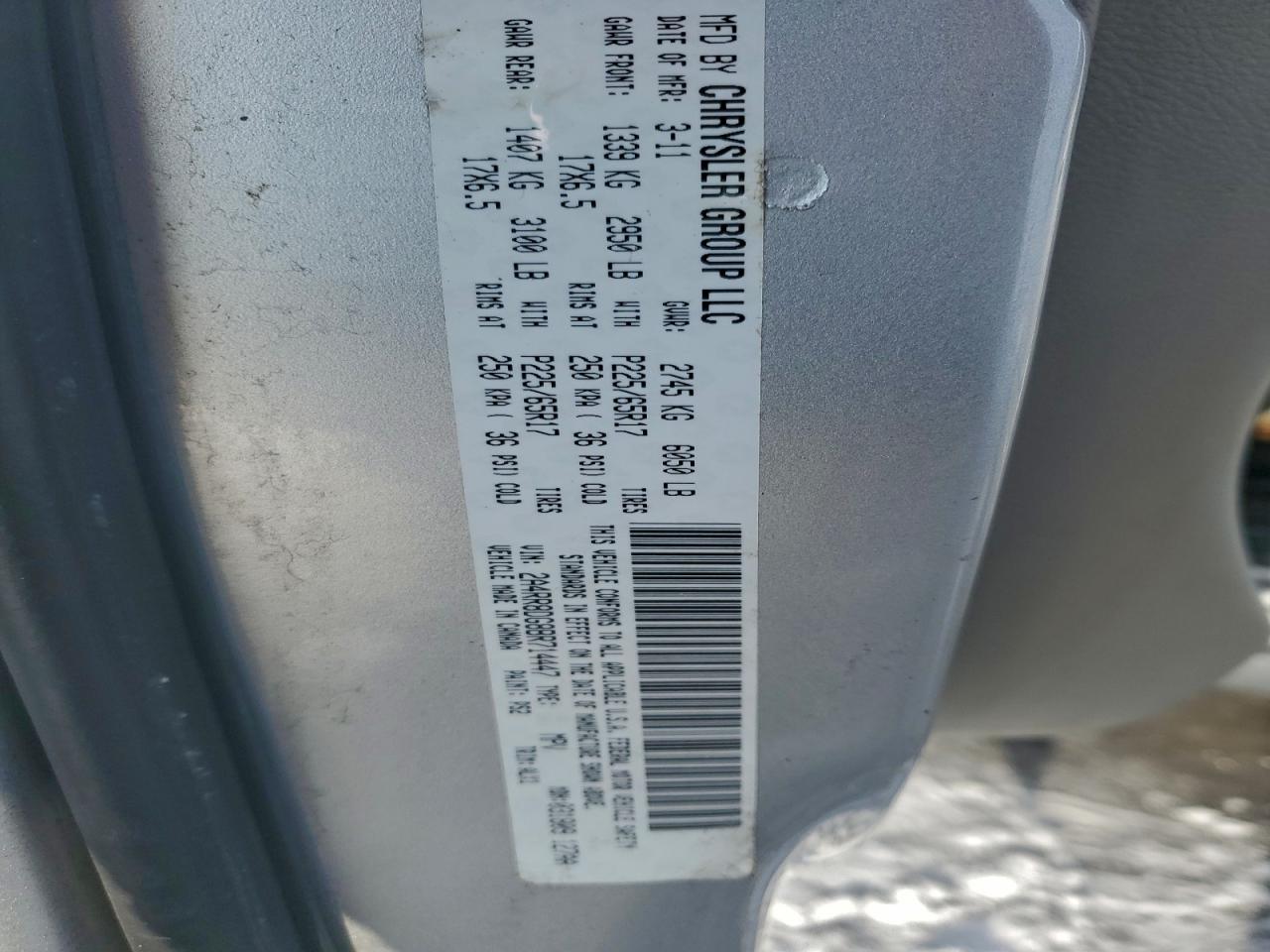 Chrysler Minivan Touring L Image 13