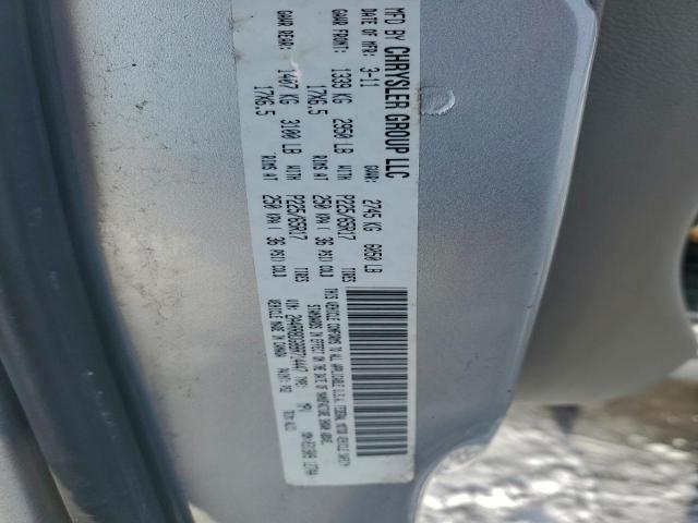 Chrysler Minivan Touring L Image 13