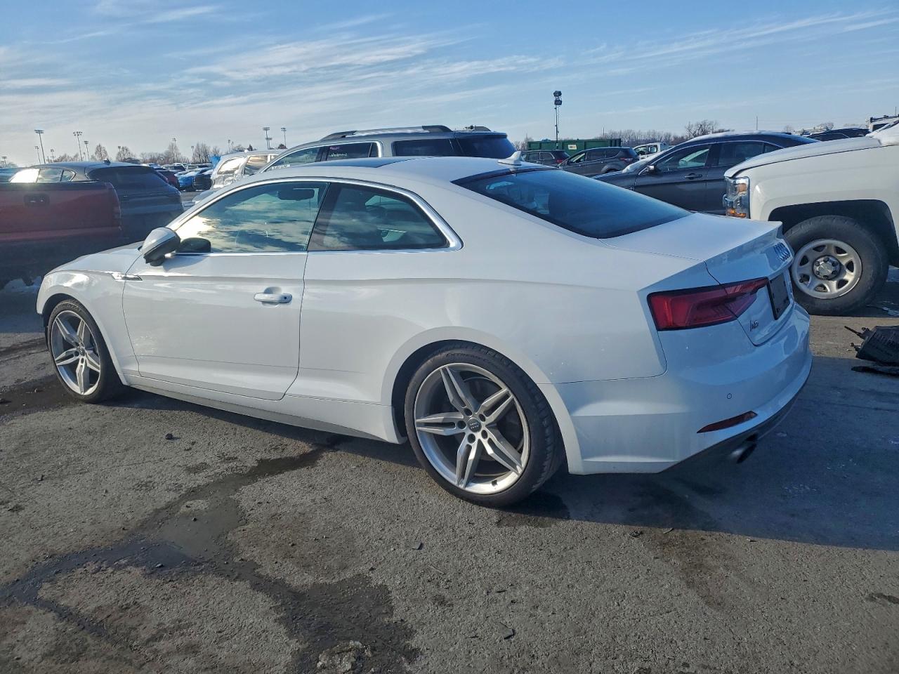 Audi A5 Premium Plus S-line Image 2