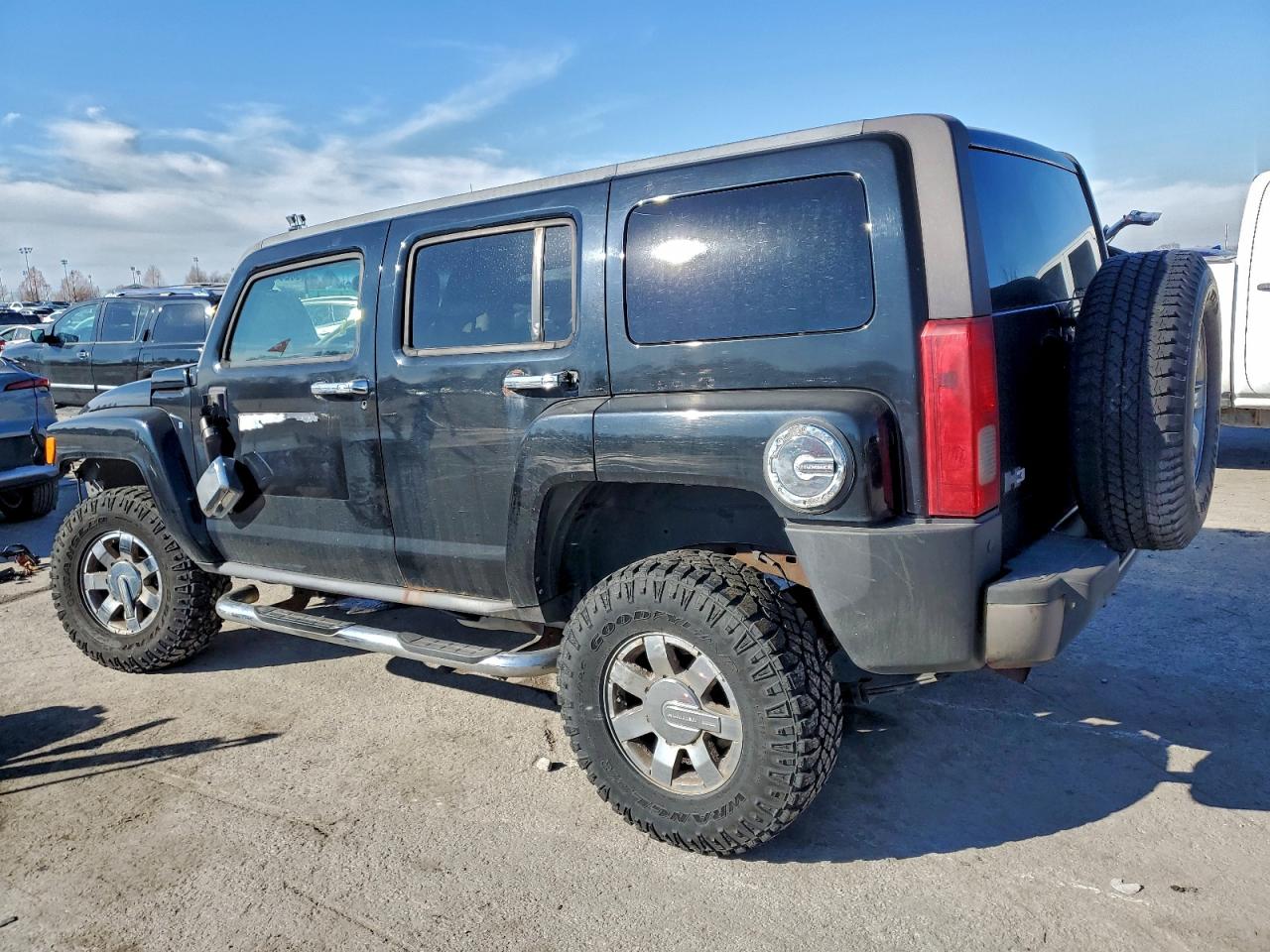 HUMMER H3 Image 12