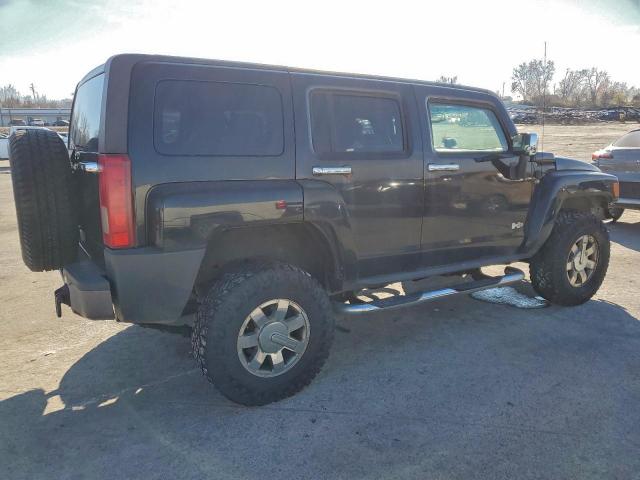 HUMMER H3 Image 9