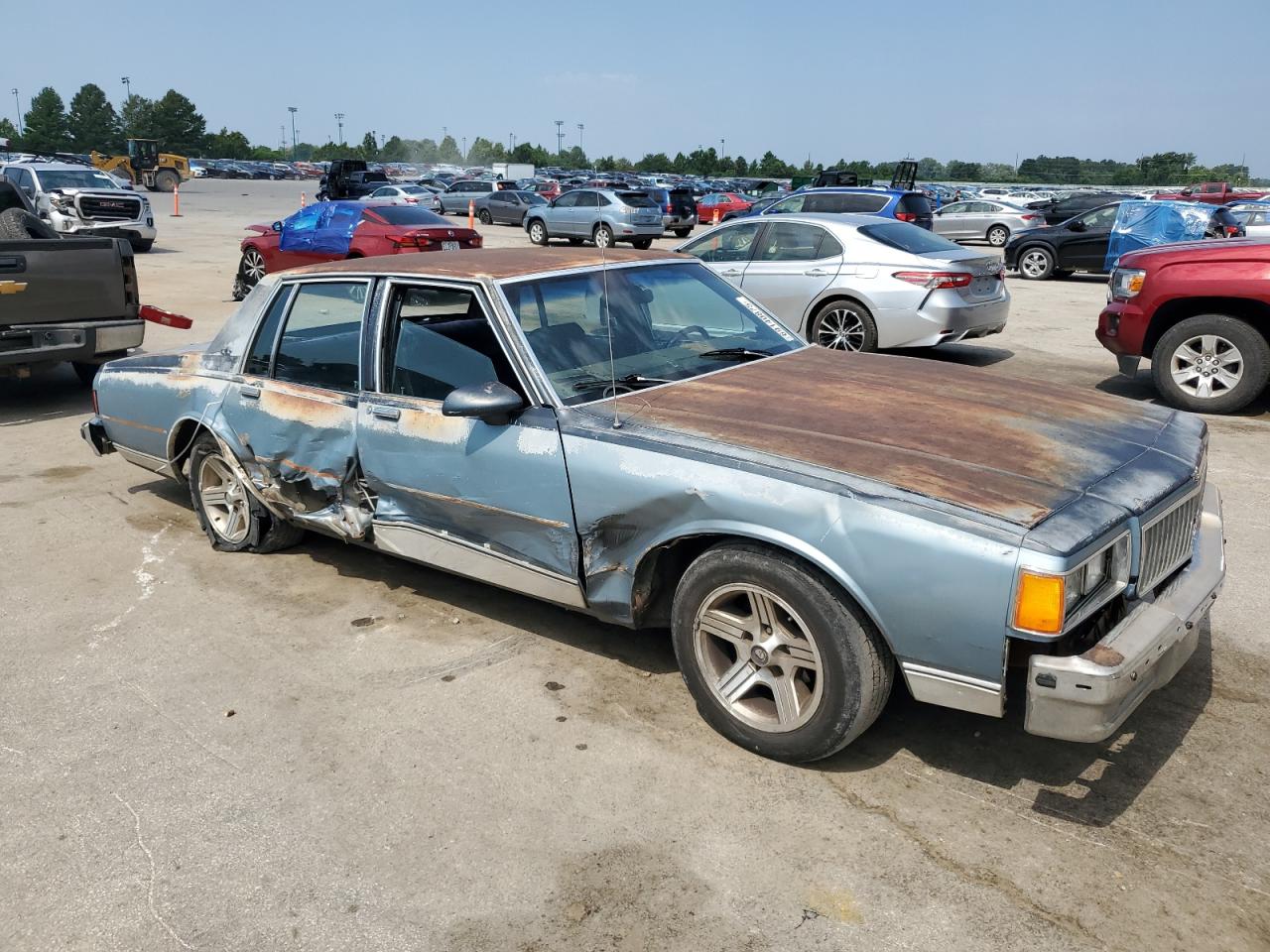 Chevrolet Caprice Classic Image 3