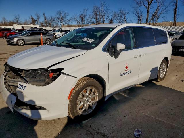  Salvage Chrysler Minivan