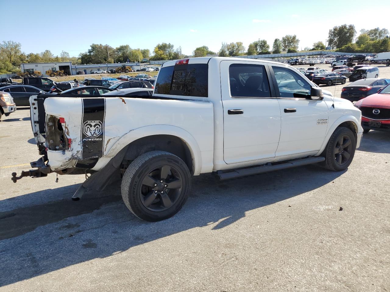 Ram 1500 Slt Image 4