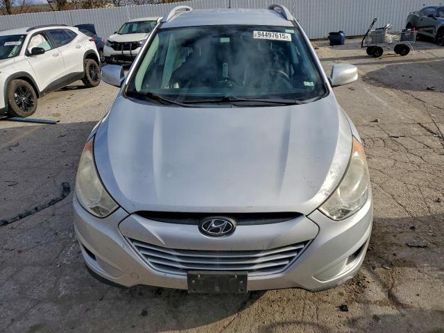 Hyundai TUCSON Gls Image 6