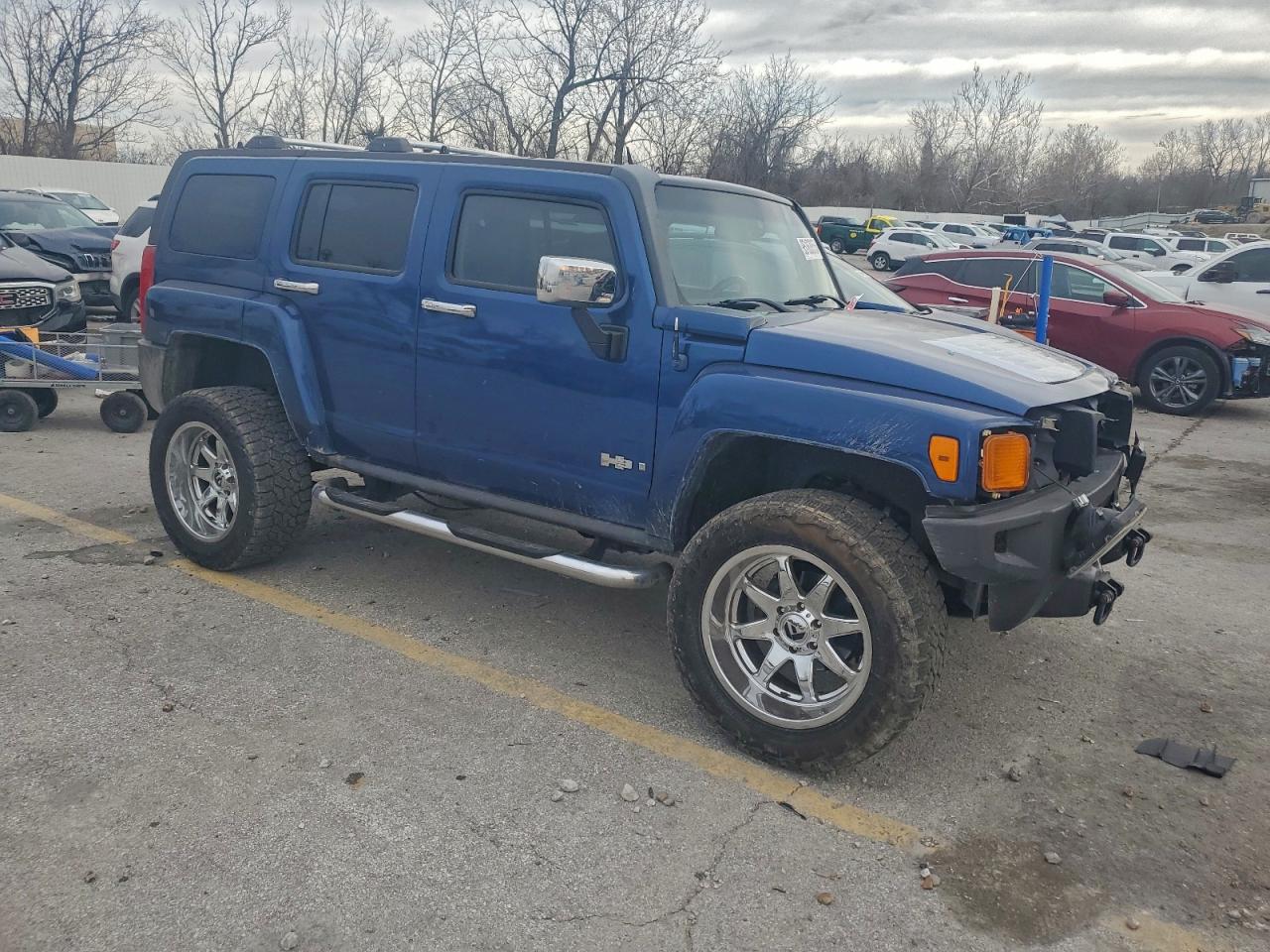 HUMMER H3 Image 7
