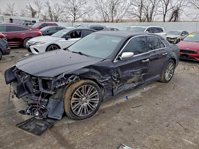  Salvage Chrysler 300