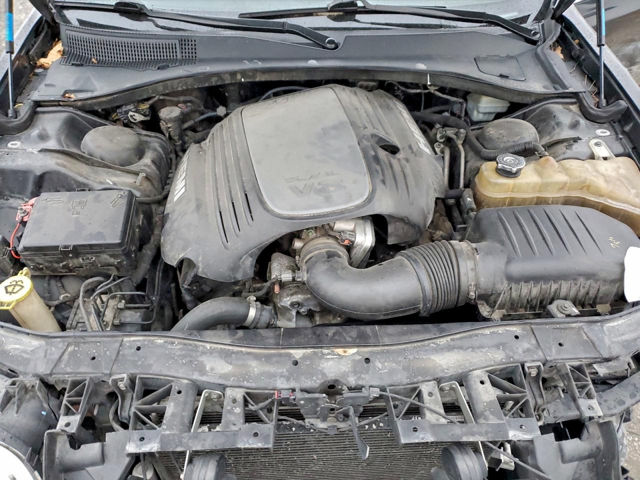 Chrysler 300 Image 12