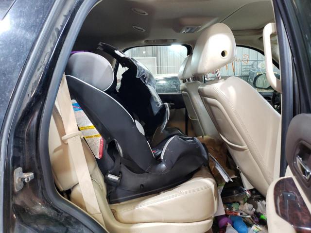 GMC Yukon Denali Image 11