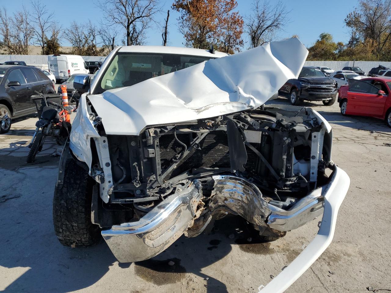 GMC Sierra K1500 Slt Image 11