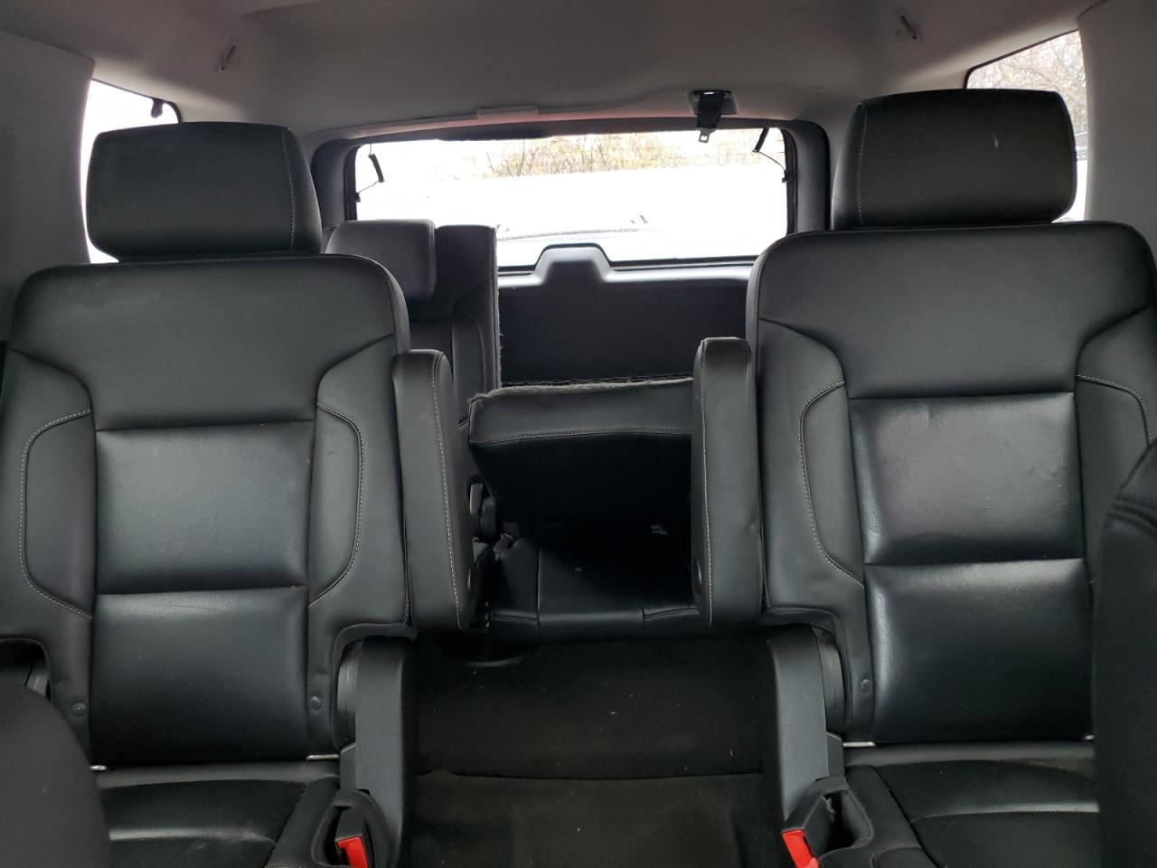 GMC Yukon Slt Image 8