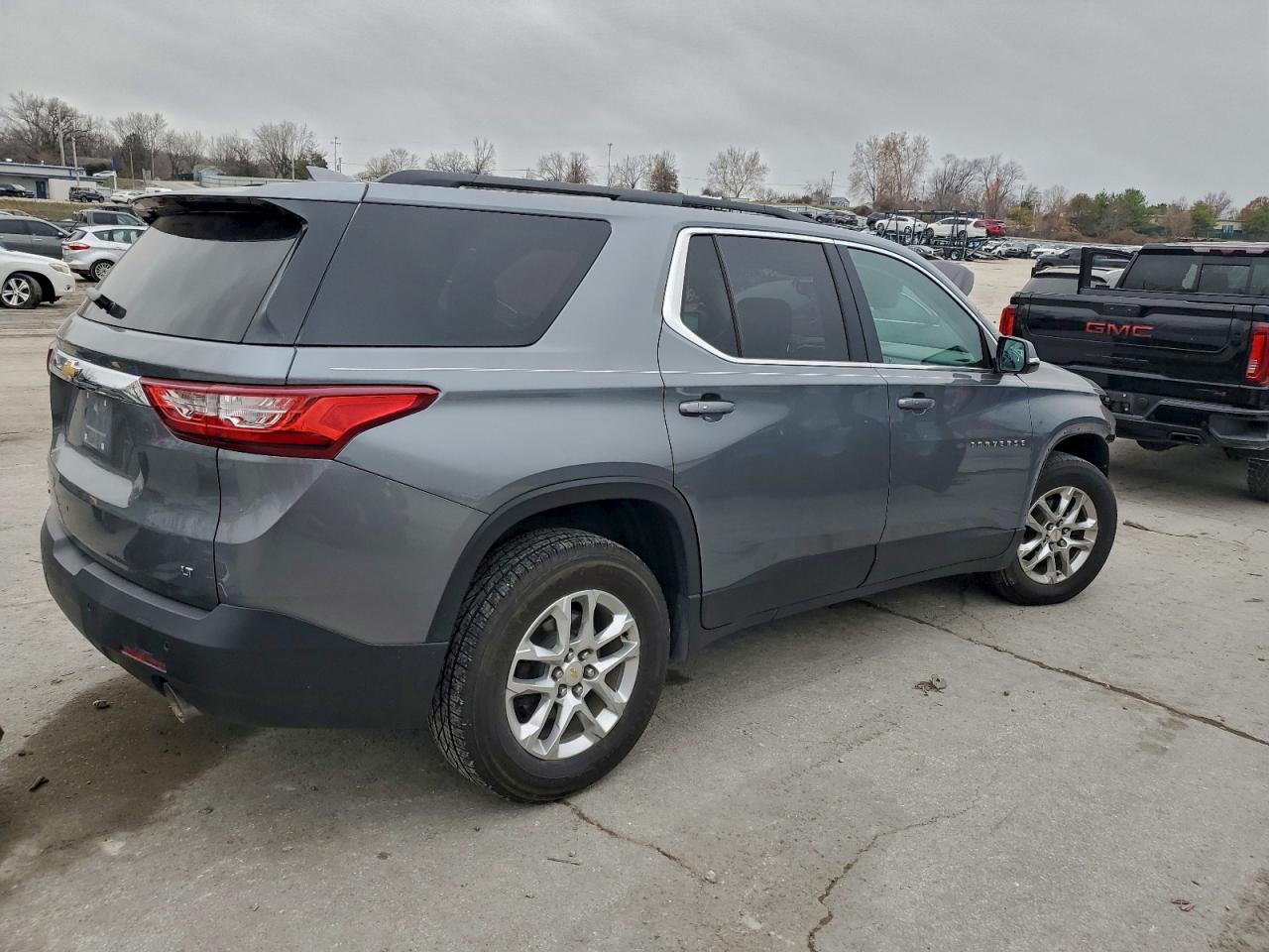 Chevrolet Traverse Lt Image 3