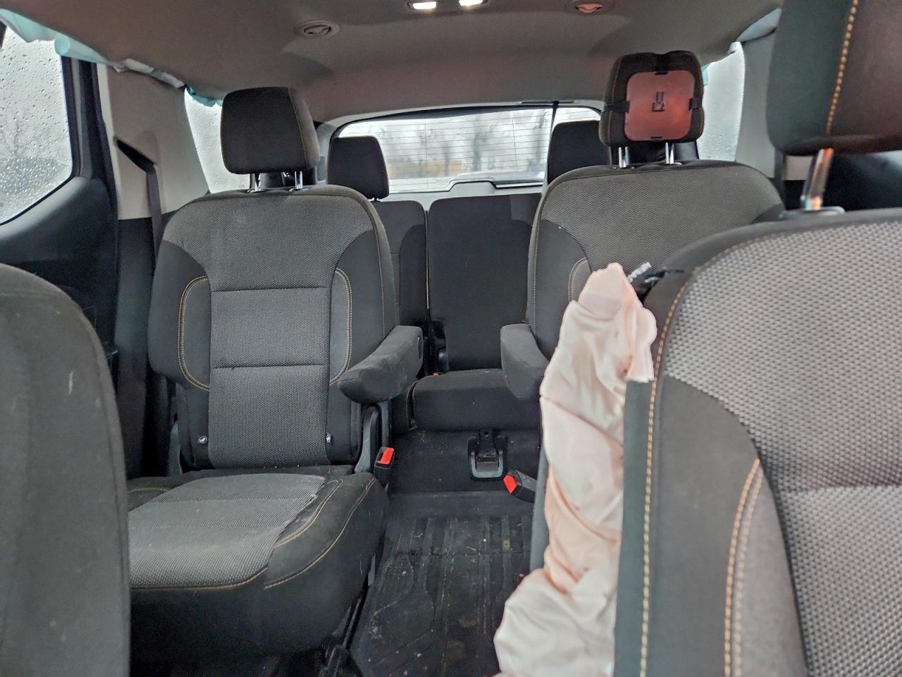 Chevrolet Traverse Lt Image 9