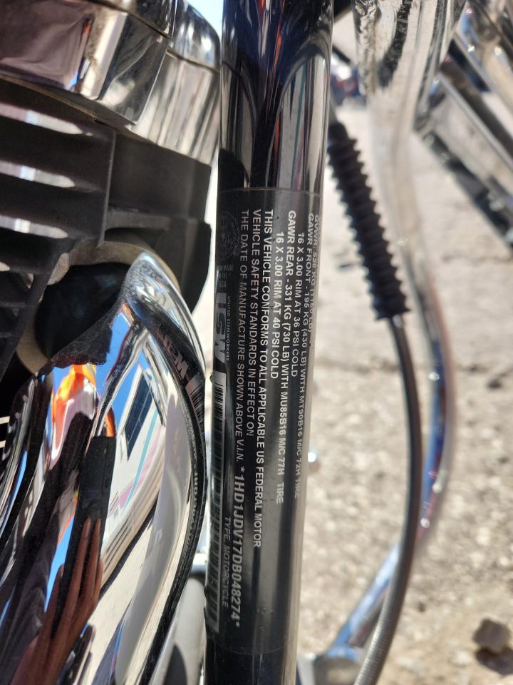 Harley-Davidson Fl Softail Deluxe Image 5