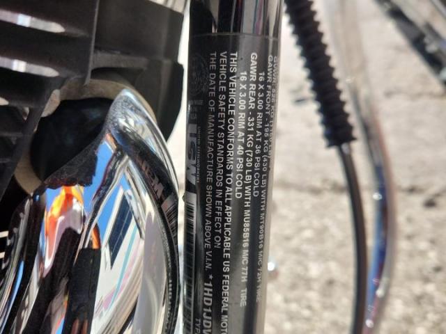 Harley-Davidson Fl Softail Deluxe Image 5