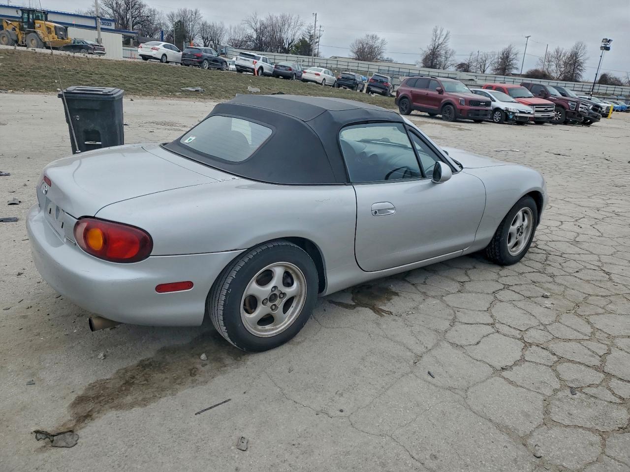 Mazda Mx5 Base Image 4