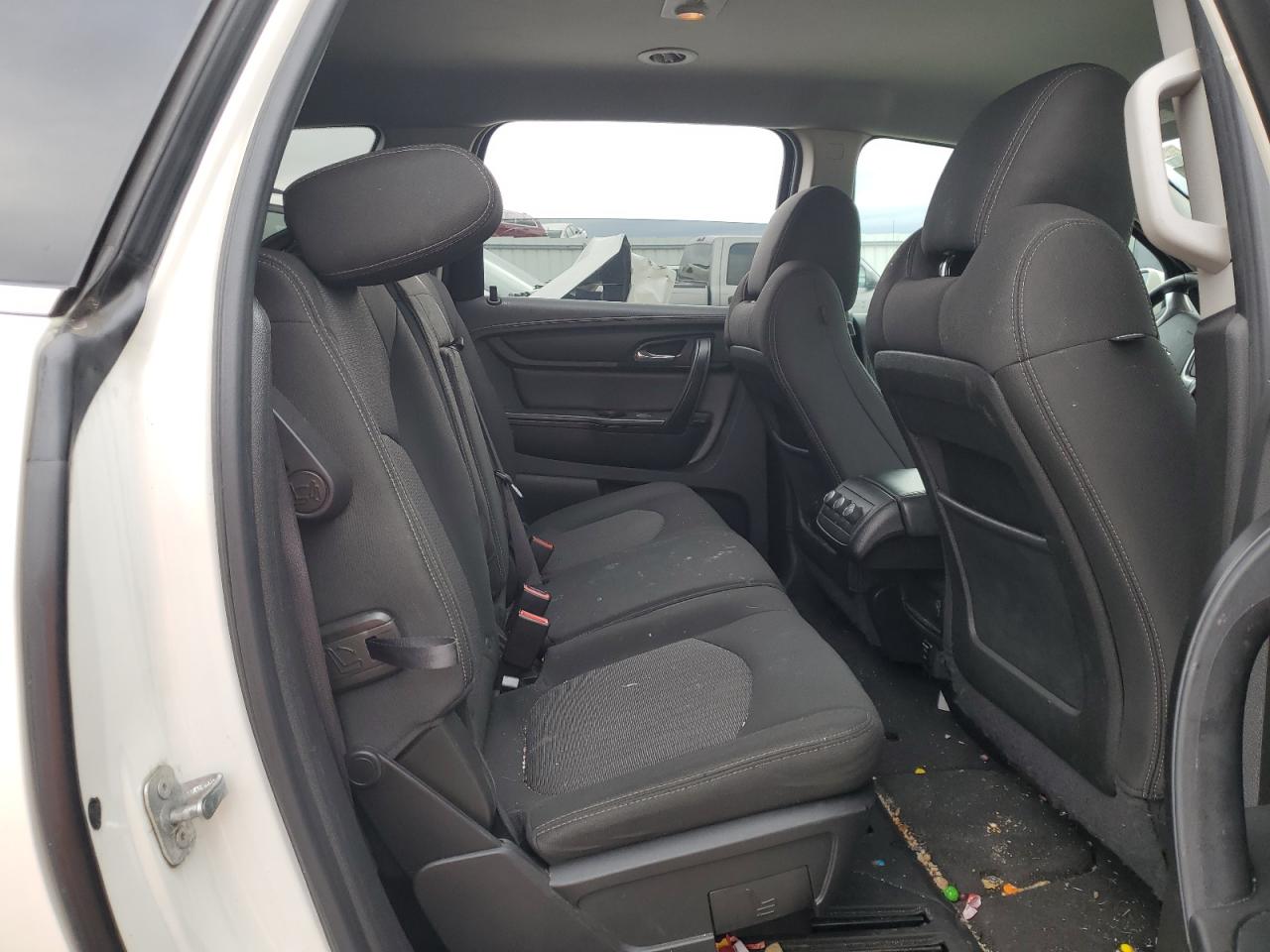 Chevrolet Traverse Lt Image 9