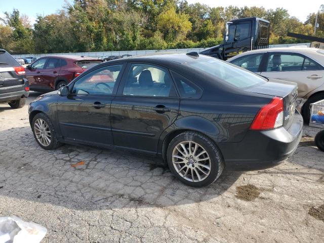 Volvo S40 2.4i Image 2