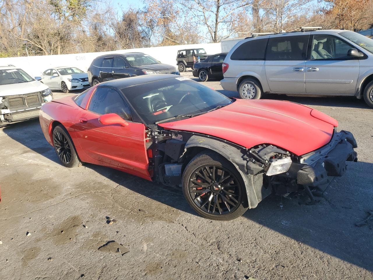 Chevrolet Corvette Image 12