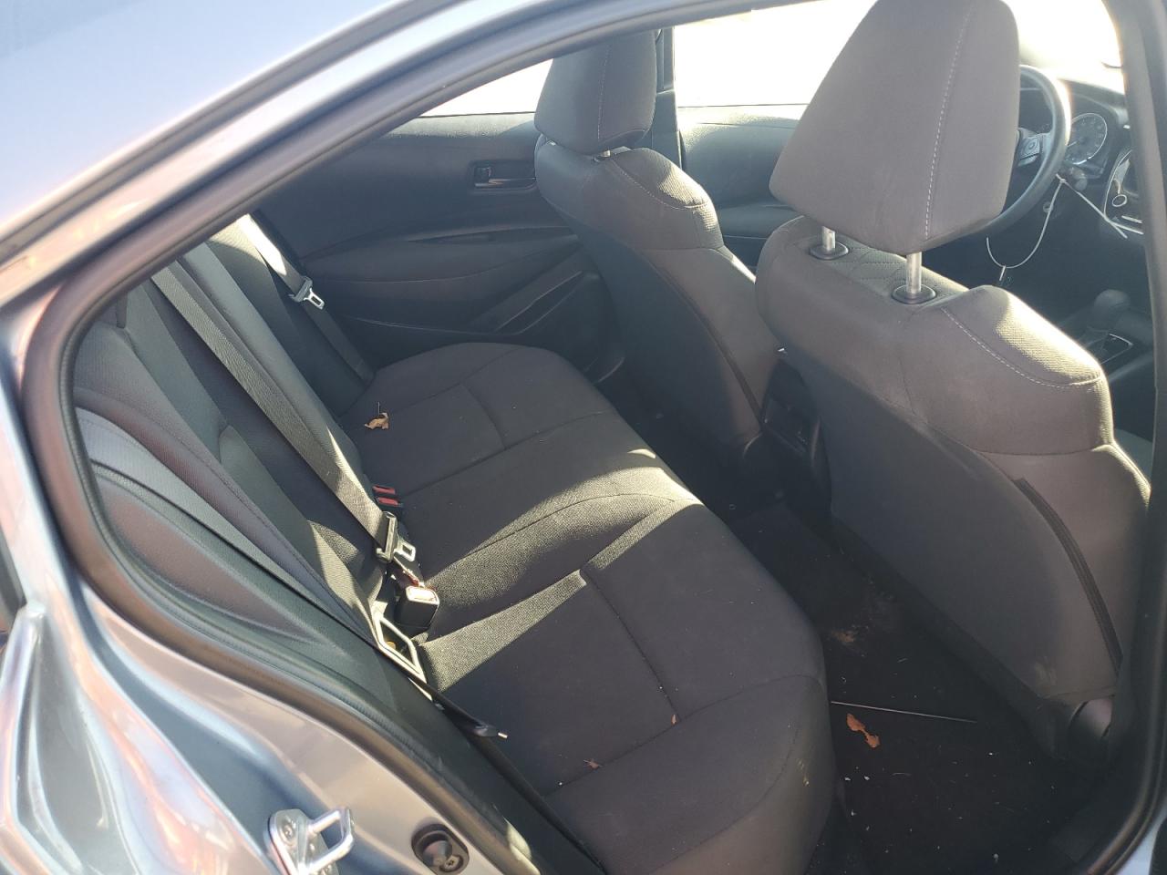 Toyota Corolla Le Image 4