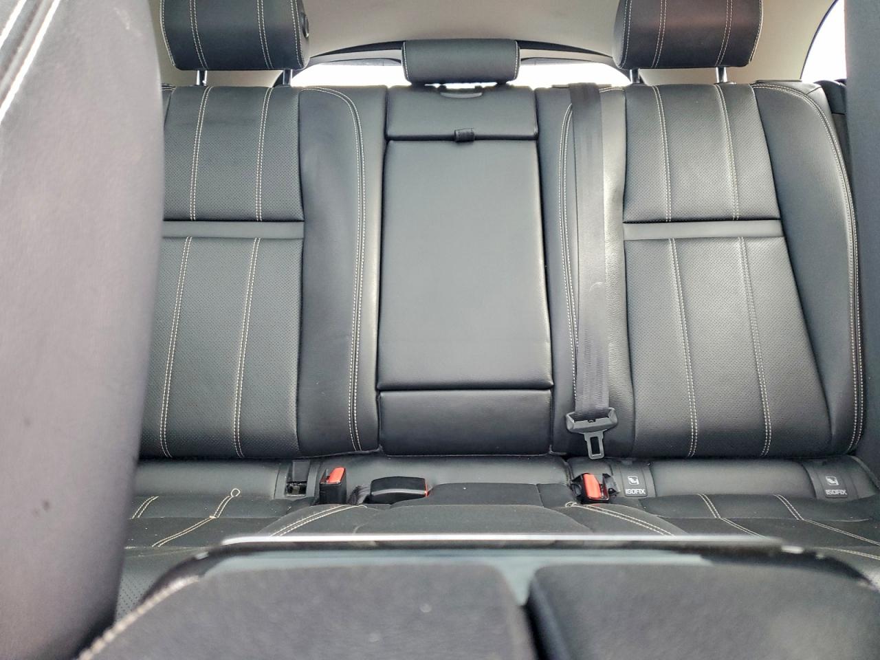 Land Rover Range Rover S Image 12