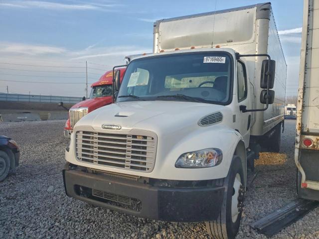 Freightliner M2 106 Medium Duty Image 2