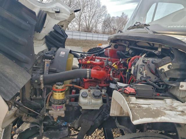 Freightliner M2 106 Medium Duty Image 9