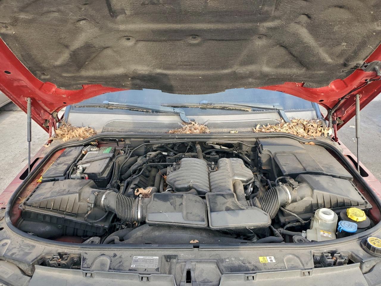 Land Rover Range Rover Lux Image 9