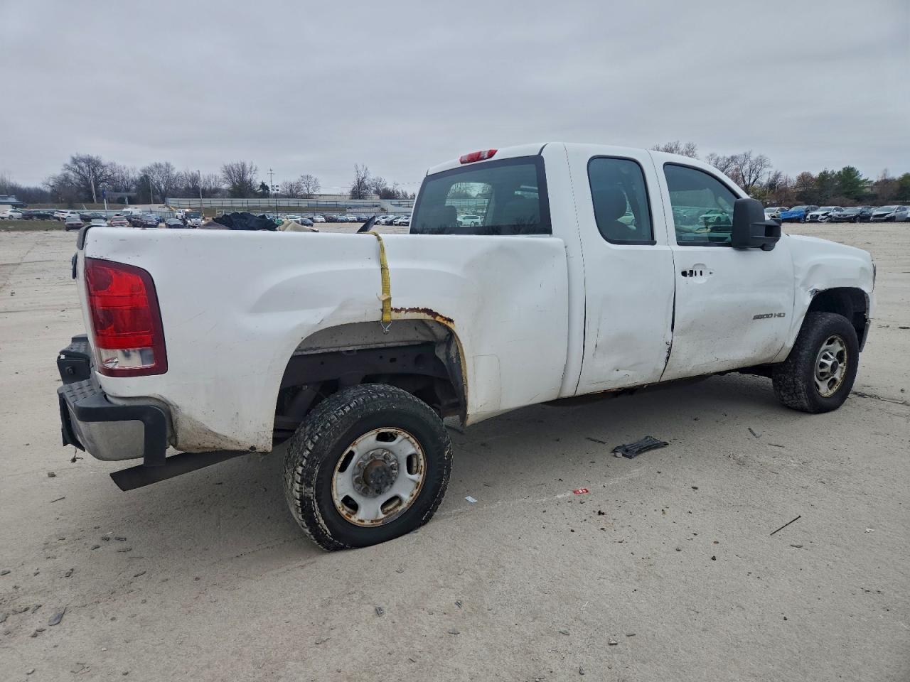 GMC Sierra K2500 Heavy Duty Image 3