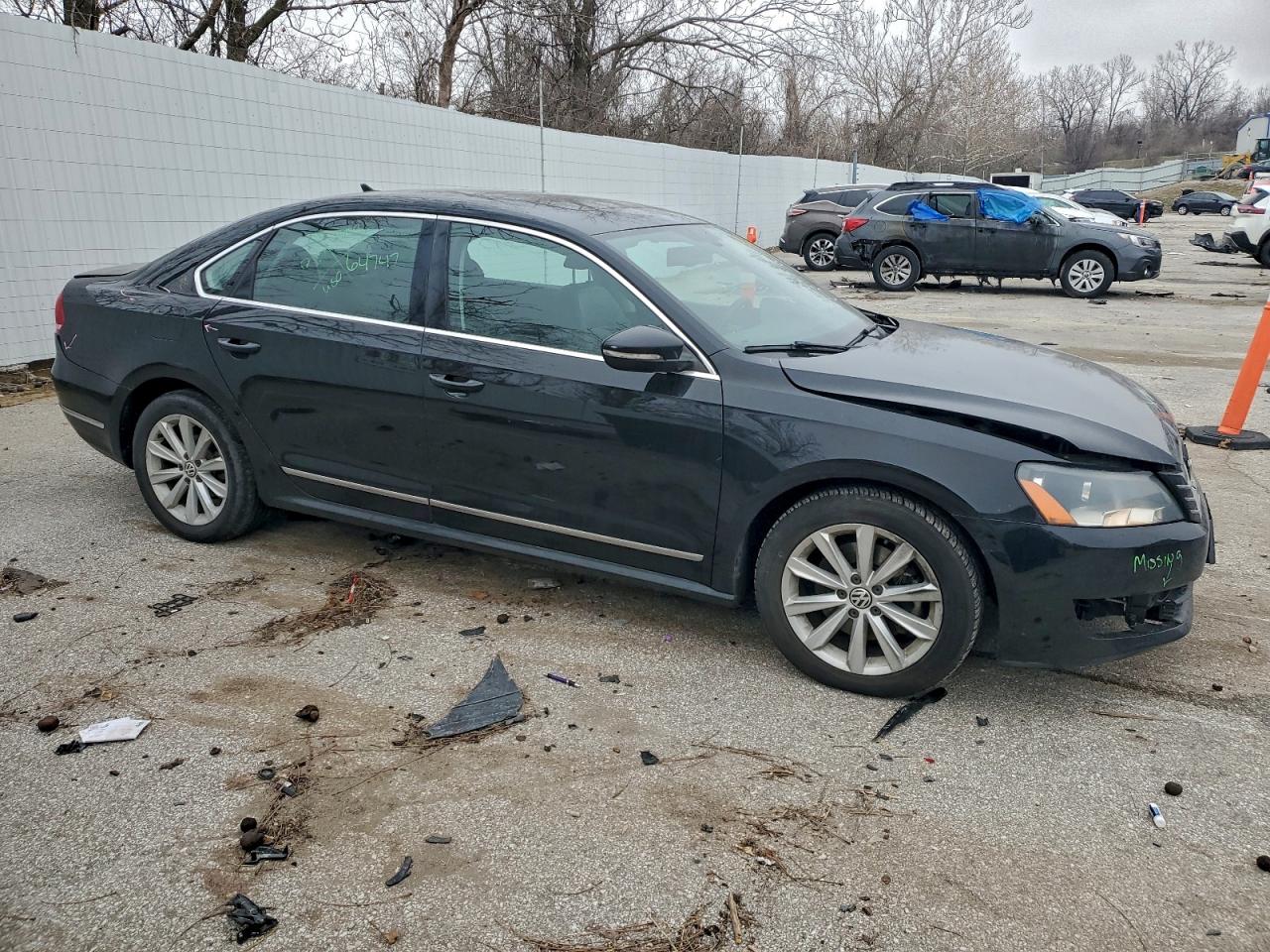 Volkswagen Passat Sel Image 4