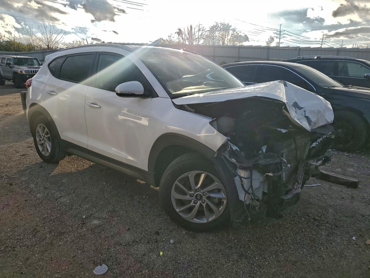 Hyundai TUCSON Limited Image 2