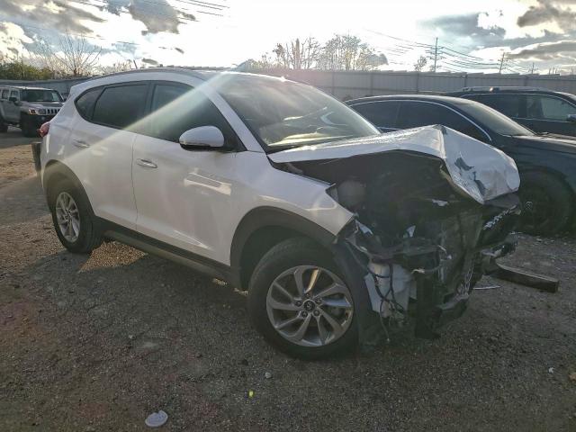 Hyundai TUCSON Limited Image 2