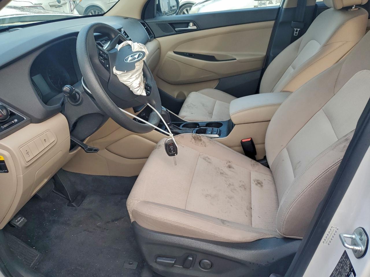 Hyundai TUCSON Limited Image 11