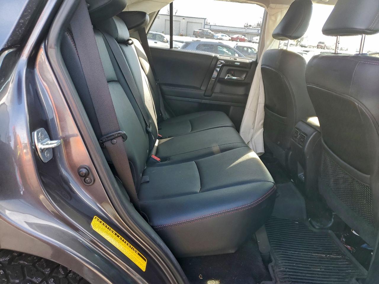 Toyota 4Runner Se Image 11