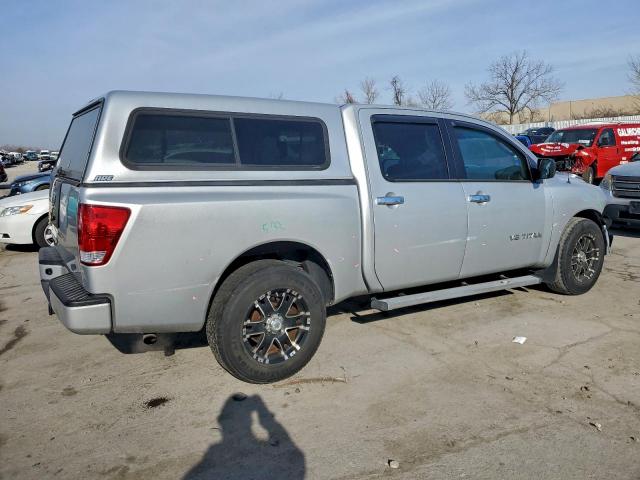 Nissan Titan S Image 11