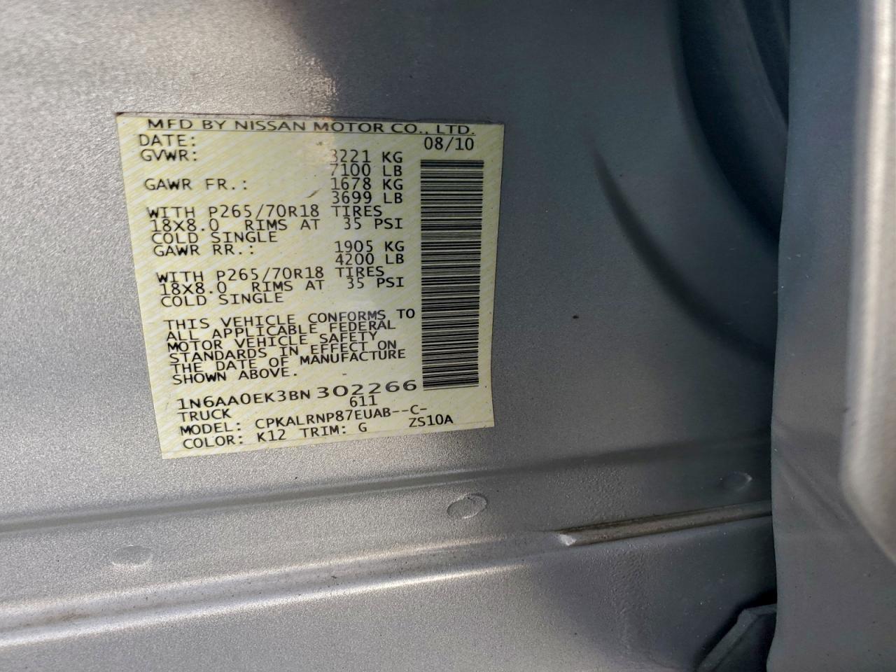 Nissan Titan S Image 8