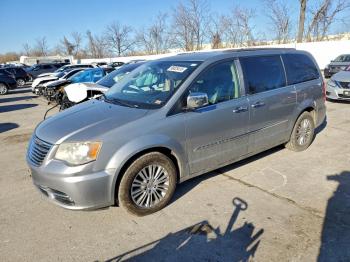  Salvage Chrysler Minivan