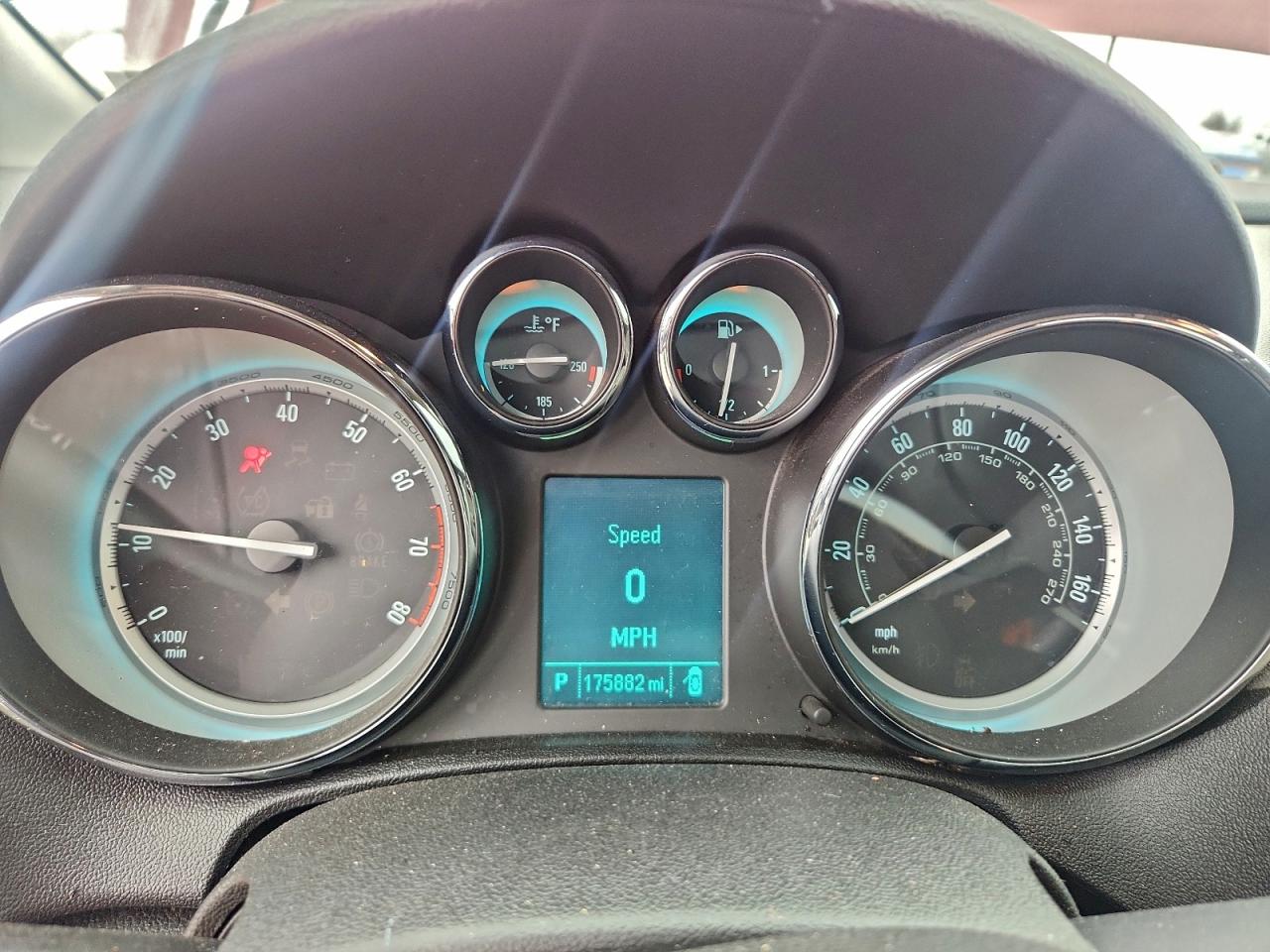 Buick Verano Sport Touring Image 4