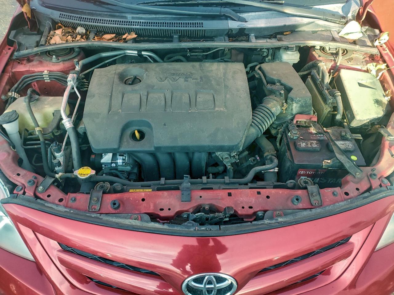 Toyota Corolla Base Image 12