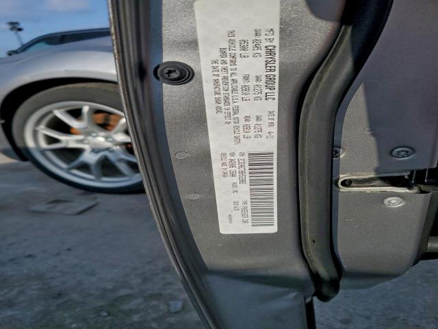 Chrysler 300 Image 4