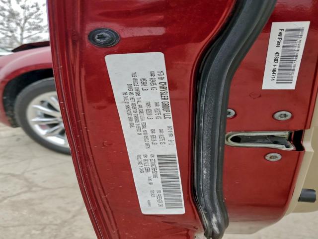 Chrysler 300 Image 2