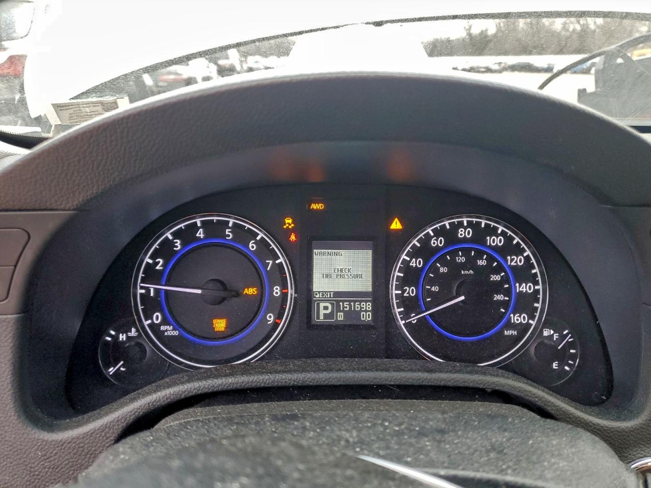 INFINITI G25 Image 6