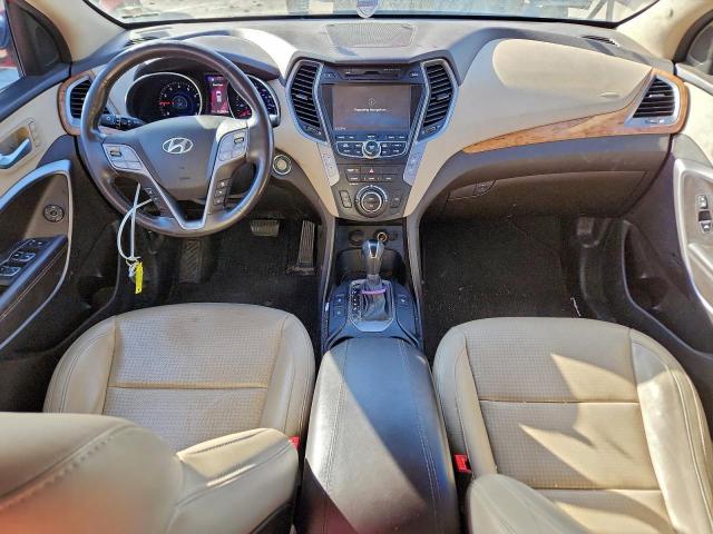 Hyundai SANTA FE Image 9