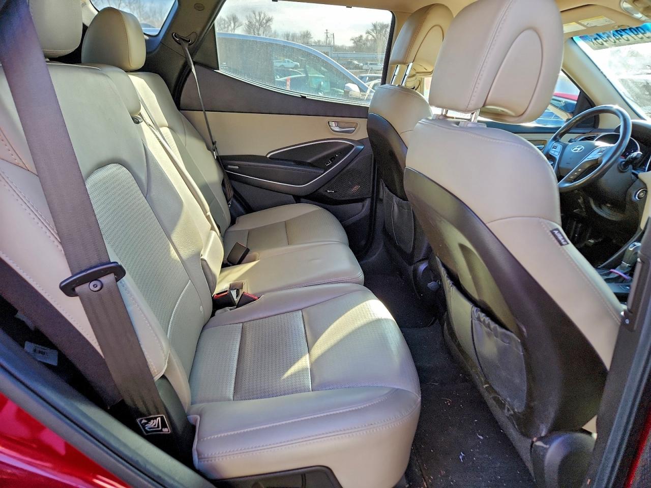 Hyundai SANTA FE Image 7