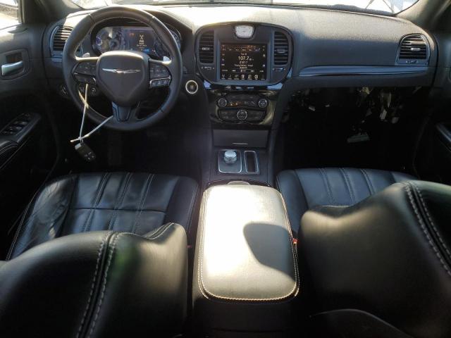 Chrysler 300 S Image 8